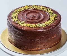 Efsane Çikolatalı Fıstıklı Yaş Pasta 2-3 Kişilik